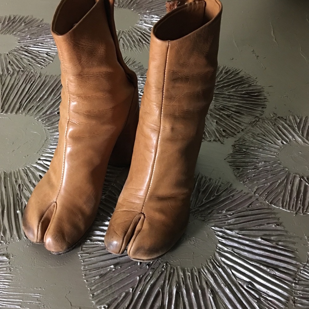 Margiela tabi boots. Price firm.